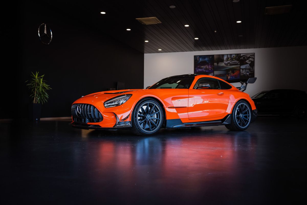 Mercedes-Benz · Photography · 6
